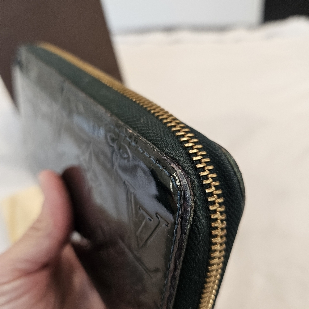 LOUIS VUITTON Vernis Zippy Long Wallet - Picture 4 of 15